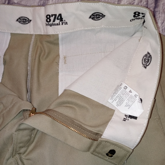 SOLD | NWOT Dickies Original Fit 874 in Tan - Picture 8 of 8